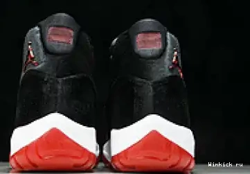11 Velvet” Jordan Air “Bred 0506